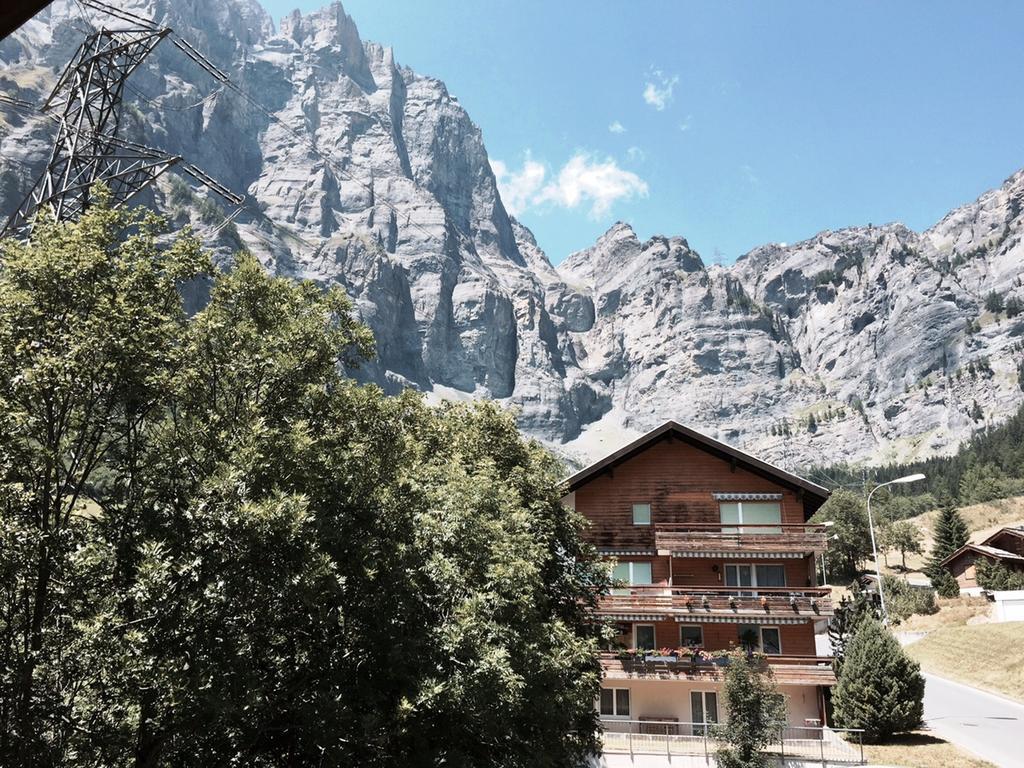Ferienwohnung Haus Valesia Leukerbad Exterior foto