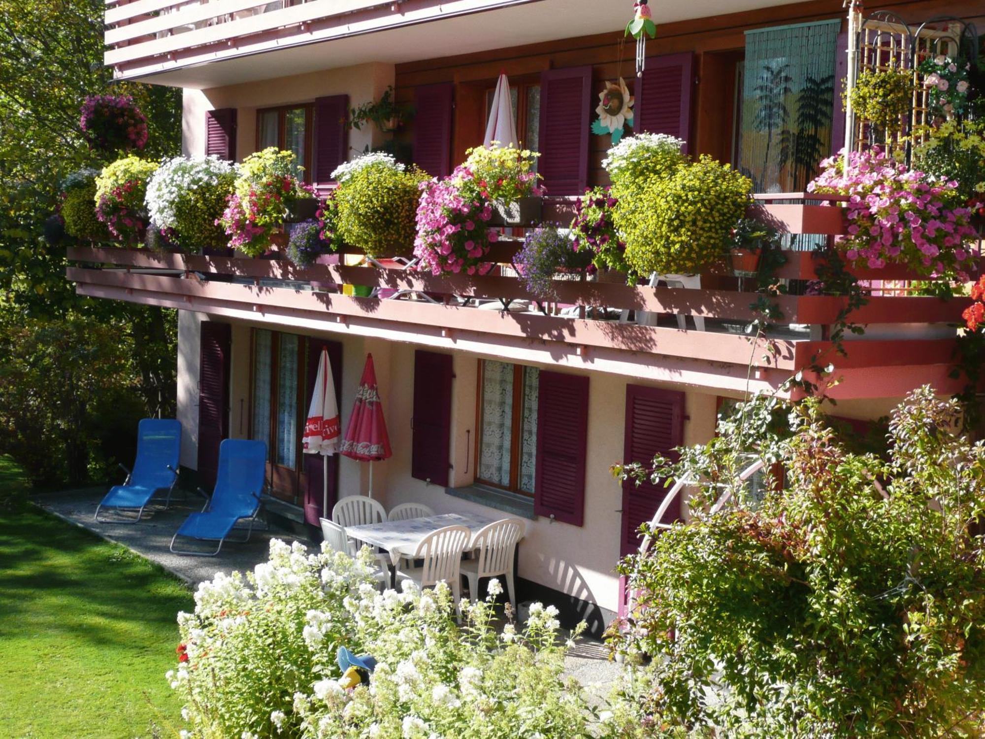 Ferienwohnung Haus Valesia Leukerbad Exterior foto