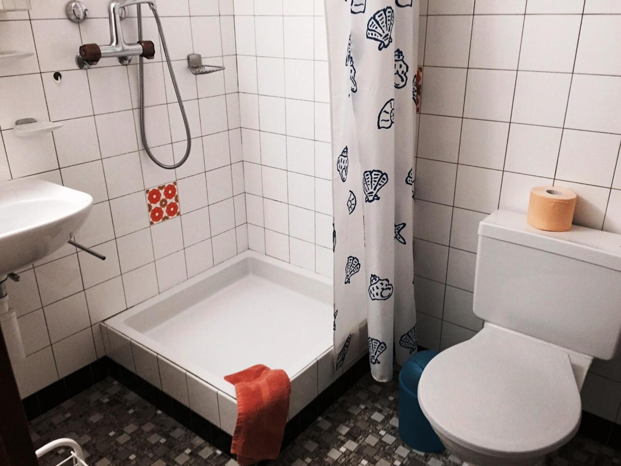 Ferienwohnung Haus Valesia Leukerbad Zimmer foto
